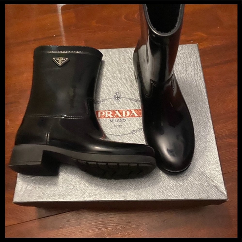 Rain boots